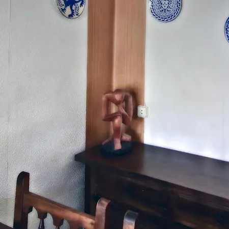 דירה Cozzy Two Bedroom