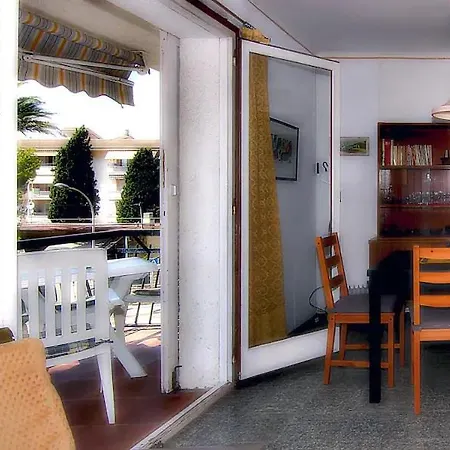 Cozzy Two Bedroom